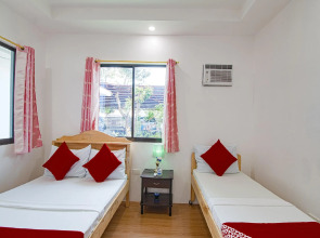 OYO 777 RN Guesthouse