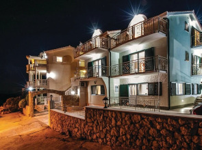 Nice Home in Sevid With 6 Bedrooms, Wifi and Outdoor Swimming Pool