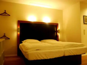 FEWO im Kneipenviertel Altkötzschenbroda