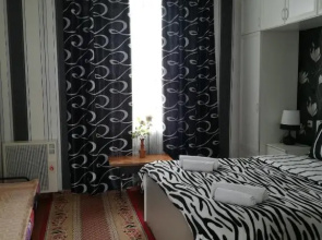 Nikoloz Guesthouse