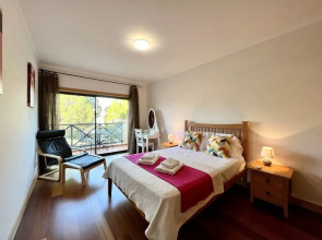 Albufeira Modern 4 With Pool by Homing