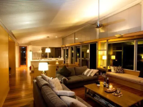 Kangaroo Beach Lodges