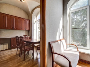 FlatStar on Nevsky 27