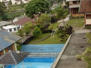 Villa Tunas Alam Mutiara