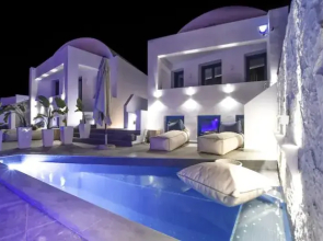 Blue White Residence
