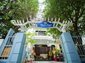 Shark Hotel - Hostel