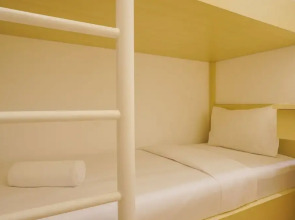 Fully Furnished With Pleasure 2Br At Sky House Bsd Apartment