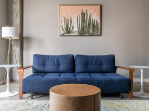 Austin Boutique 1BD 1BA Downtown Apartment