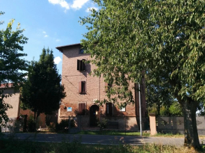 Residence-Agriturismo Torre Del Fondo. Appartamenti per vacanza e per lavoro.