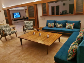 Flor de Coco, Villa neuve, 5 chambres, 5 salles de bains et grande piscine à 250 mètres de la plage