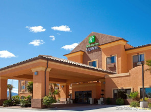 Holiday Inn Express Hotel & Suites Kingman by IHG
