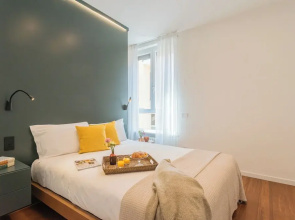 Como Volta Square With Terrace by Rent all Como