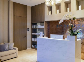 Perfect Beachfront Condo: Comfort & Luxury