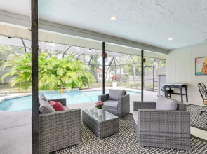 Sarasota Home w/ Private Pool ~ 10 Mi to Beach!