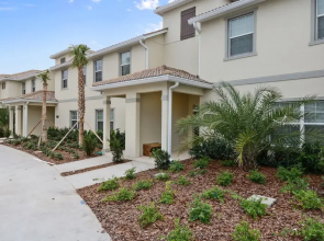 Four Bedrooms w/ Pool Townhome 4841