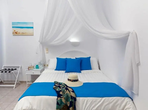 Margarita Hotel & Suites