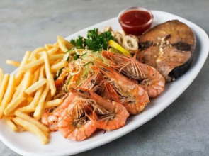 Kaori Cafe and Villa