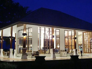 The Blue Sky Resort Ranong