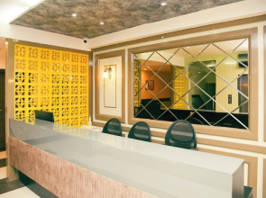 Hotel Tirth by Sonu Cafe