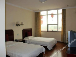 Zhonghui Fishing Village Hotel (Rizhao World Sailing Base)