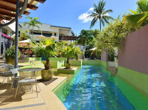 Seascape Holidays - Peninsula Apartments