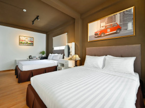 The Noble Swan Wood Park Hotel