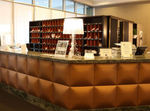 Отель Blaise & Francis