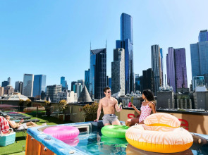 Space Hotel - Hostel