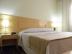 El Shadai Park Hotel