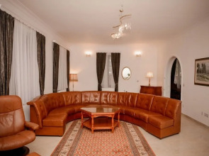 Hotel Heritage