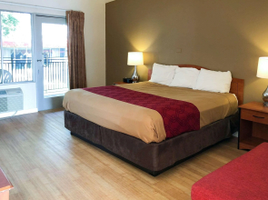 Garden Inn & Suites Oakland Airport