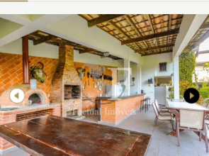 Deslumbrante casa condomínio fechado praia de Pernambuco - Guarujá