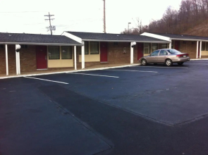 South Hills Motel
