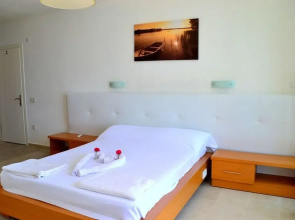 Villa My