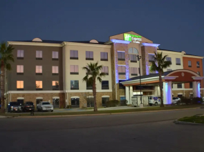 Holiday Inn Express Hotel & Suites Seguin by IHG