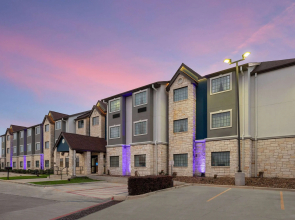 Microtel Inn & Suites by Wyndham Buda Austin South