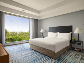 Grand Hyatt Mumbai Hotel and Serviced Apartments