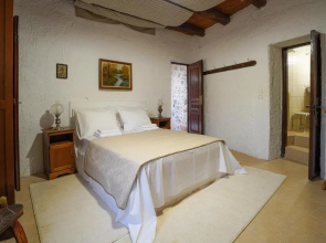 Unwind and Relax at the Vilaeti 1871 Retreat