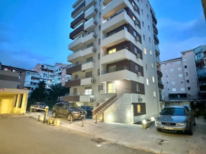 Modern One Bedroom Apartment