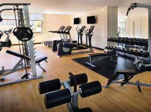 Movenpick Hotel Apartments Al Mamzar Dubai