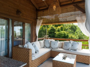 La Pointe Beach Huts