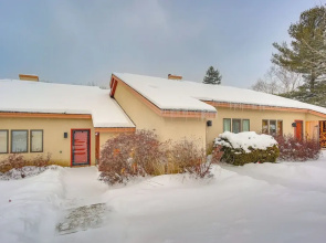 Primely Located Dover Escape < 1 Mi to Mt Snow!