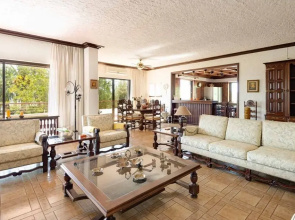 Malt Beachfront Villa Mola Kalyva