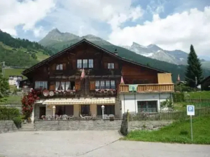Hotel Staziun