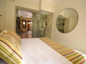 Lovely Garden Flat with Patio near Hadrian's Gate