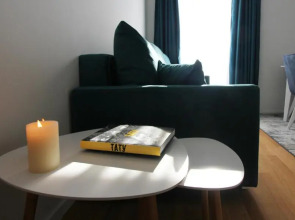 Alkima 1 BR apartment with a sea view