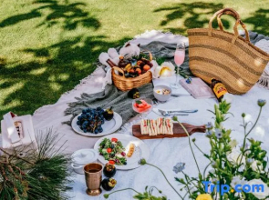 Hushan Yunyin · English Sea View Garden Resort Manor (Shuanglang Erhai Store)