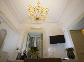 Napoli Class Luxury Rooms & Suites