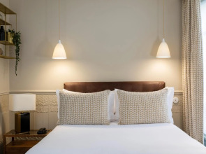 Artemisia Montmartre