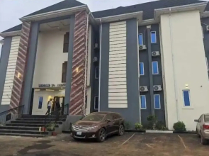 Billion Suite hotel Awka